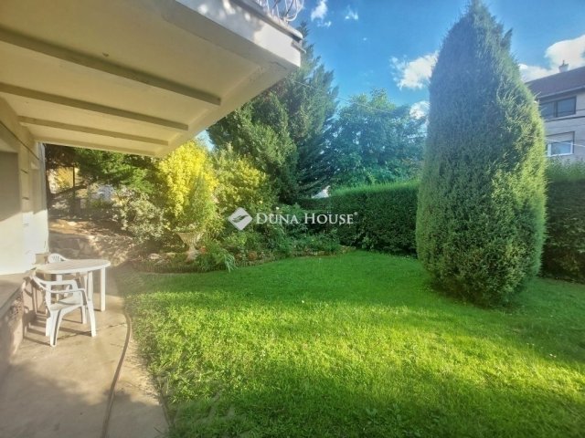 Eladó családi ház, Budapesten, X. kerületben 170 M Ft, 4 szobás