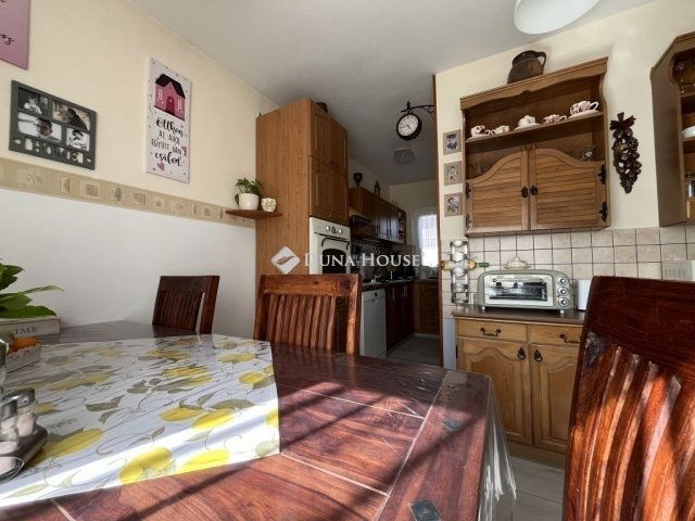 Eladó családi ház, Balatonfűzfőn 119.9 M Ft, 4 szobás