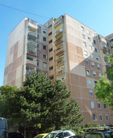 Eladó panellakás, Veszprémben 38.7 M Ft, 1+1 szobás