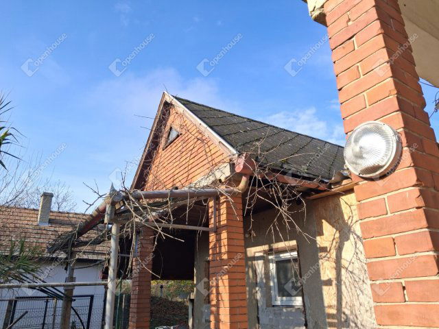 Eladó telek, Komáromban 14.8 M Ft / költözzbe.hu