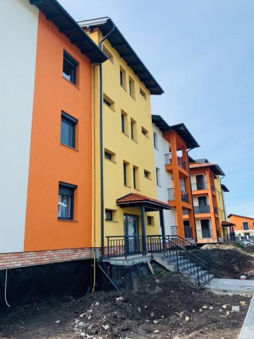 Kiadó téglalakás, albérlet, Tatán 220 E Ft / hó, 3 szobás