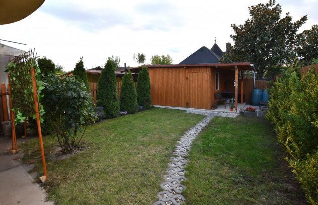 Eladó téglalakás, Debrecenben 69.9 M Ft, 2+1 szobás