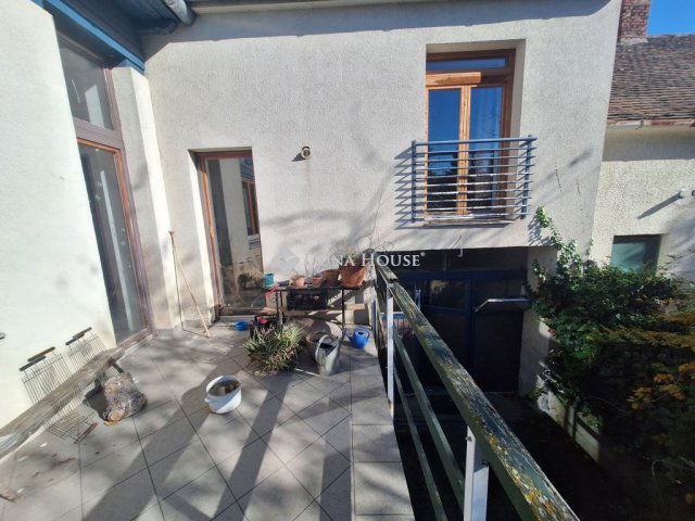 Eladó családi ház, Szombathelyen 120 M Ft, 5 szobás