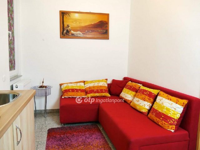 Eladó téglalakás, Budapesten, VII. kerületben 199 M Ft, 5 szobás