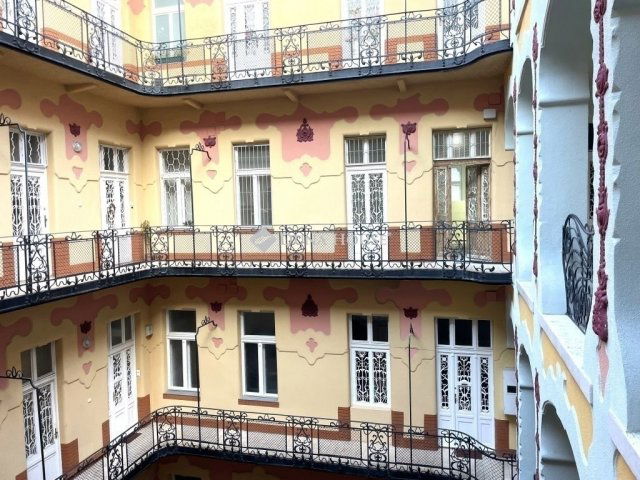 Eladó téglalakás, Budapesten, XIV. kerületben 149 M Ft, 4 szobás