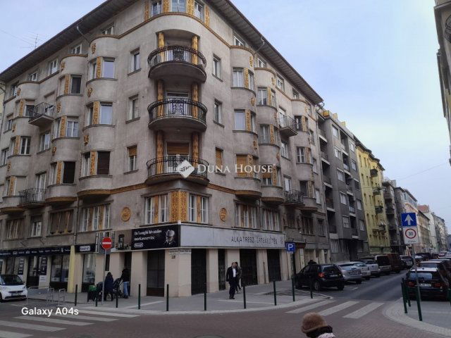 Eladó ipari ingatlan, Budapesten, XIII. kerületben 139 M Ft