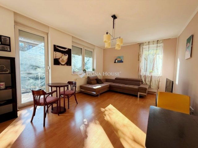 Eladó téglalakás, Budapesten, X. kerületben 99 M Ft, 3 szobás