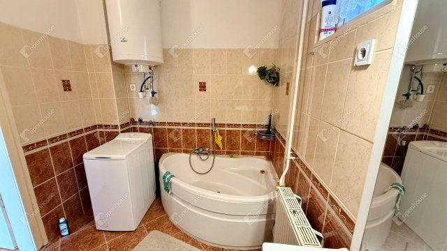 Eladó családi ház, Pilisen 104 M Ft, 6 szobás