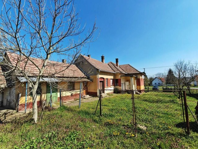 Eladó családi ház, Sávolyon 24.888 M Ft, 3 szobás