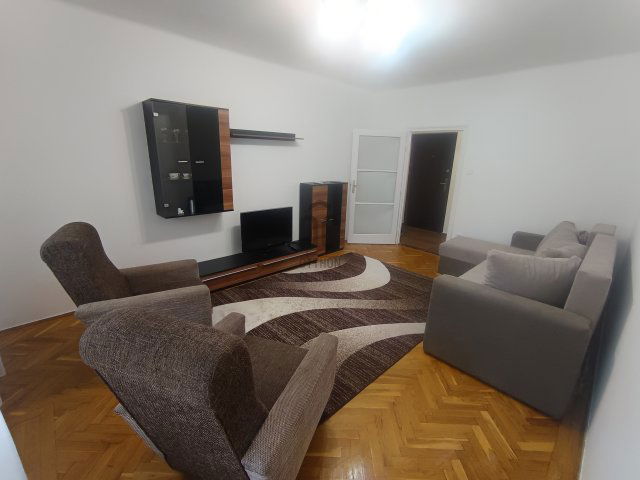Kiadó téglalakás, albérlet, Debrecenben, Juhász Gyula utcában