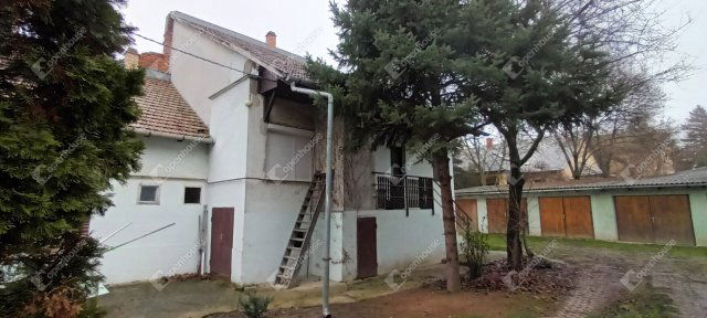 Eladó téglalakás, Szegeden 49.965 M Ft, 2 szobás