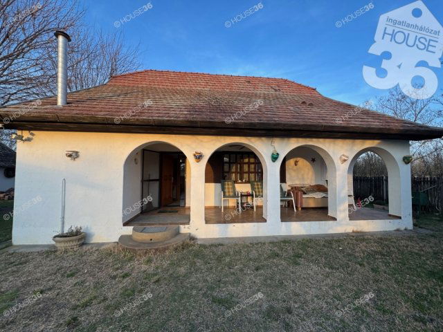 Eladó családi ház, Jakabszálláson 34.9 M Ft, 3 szobás