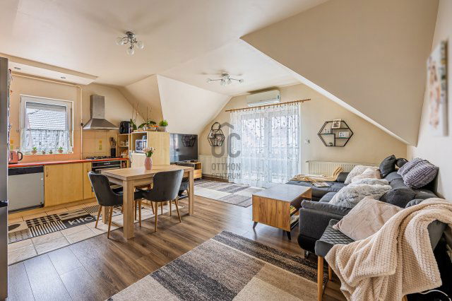 Eladó téglalakás, Dunakeszin 84.9 M Ft, 3 szobás