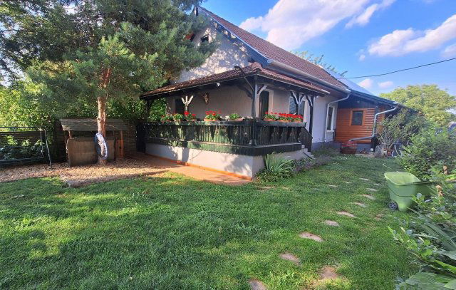 Eladó családi ház, Gödöllőn 124.9 M Ft, 5 szobás