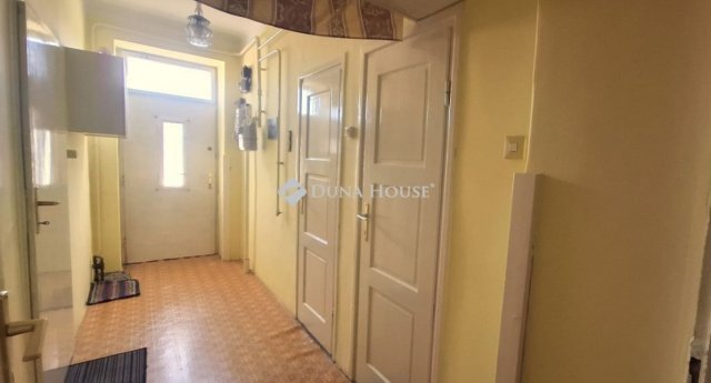 Eladó téglalakás, Szombathelyen 24.95 M Ft, 2 szobás