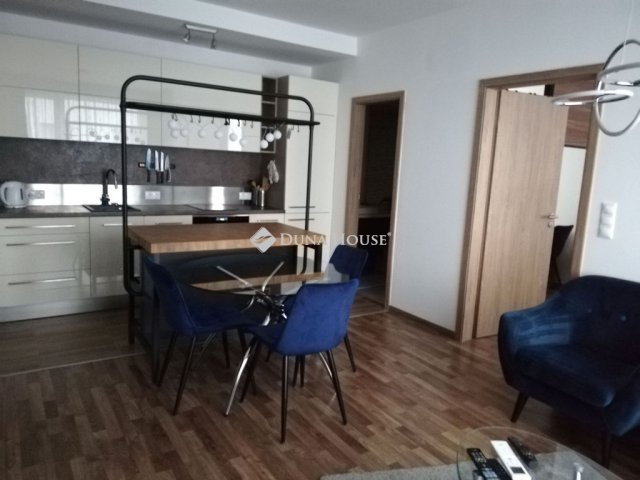 Kiadó téglalakás, albérlet, Budapesten, IX. kerületben