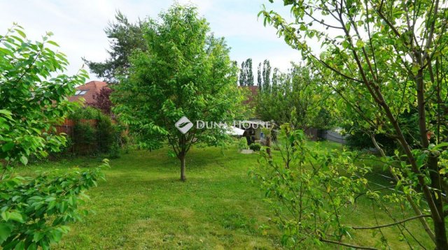 Eladó családi ház, Zalaegerszegen 84.7 M Ft, 5 szobás