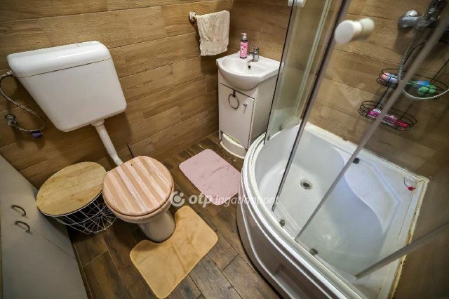 Eladó családi ház, Érden 114.9 M Ft, 4 szobás