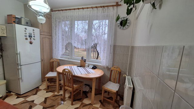 Eladó panellakás, Dunaújvárosban 33 M Ft, 1+1 szobás