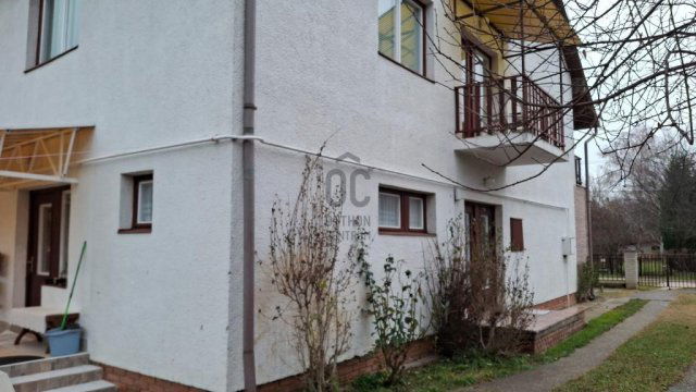 Eladó ikerház, Balatonföldváron 90 M Ft, 4 szobás