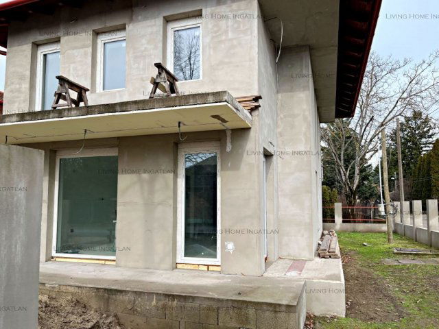 Eladó ikerház, Gödön 119 M Ft, 3+2 szobás