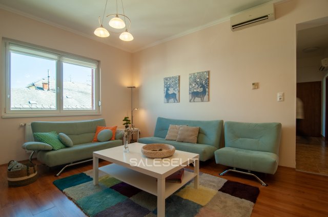 Eladó téglalakás, Debrecenben 94.5 M Ft, 3 szobás