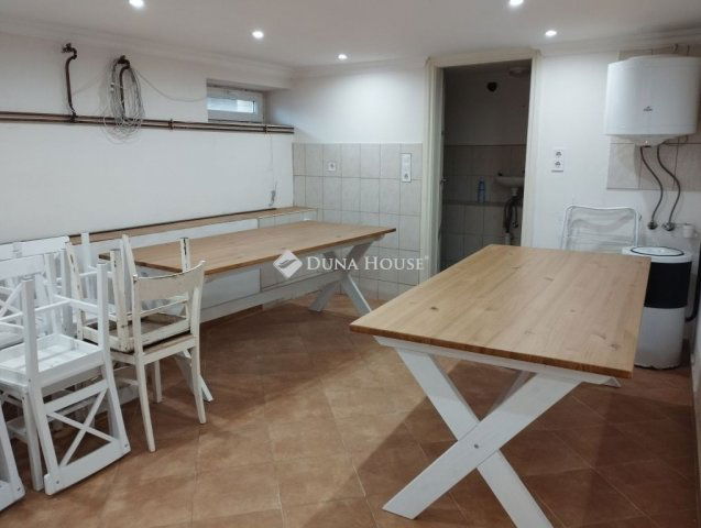 Eladó családi ház, Bodajkon 75 M Ft, 4 szobás