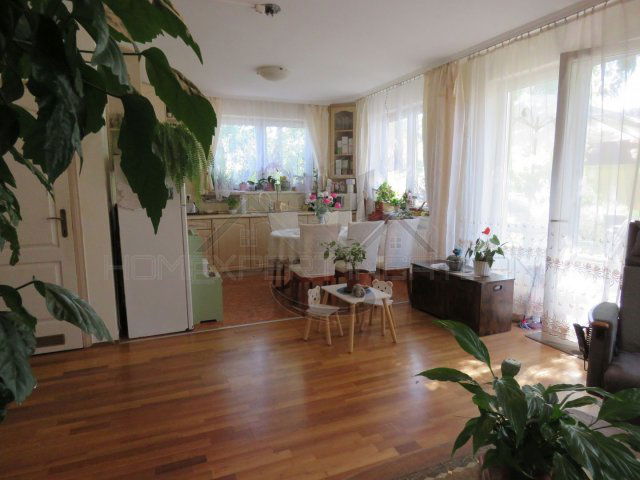 Eladó családi ház, Győrújbaráton 112.9 M Ft, 4 szobás