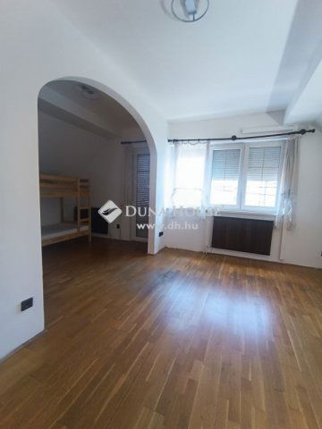 Eladó családi ház, Budapesten, XVI. kerületben 140 M Ft