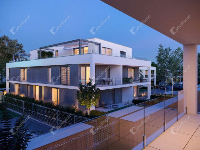 Eladó téglalakás, Siófokon 79.9 M Ft, 2 szobás