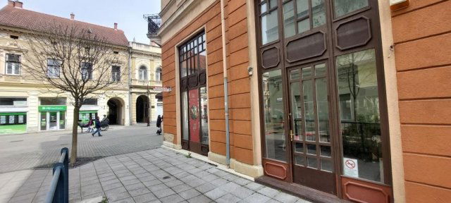 Eladó ipari ingatlan, Kaposváron, Fő utcában 19.9 M Ft, 3 szobás