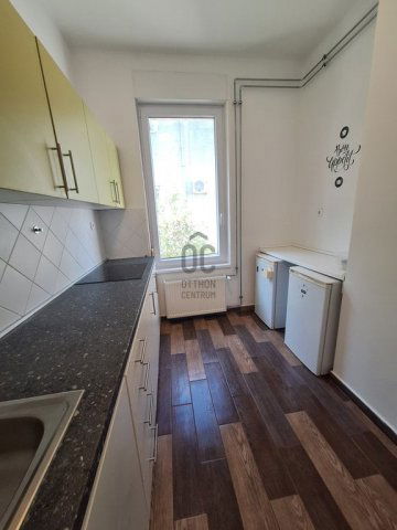 Eladó téglalakás, Budapesten, XIV. kerületben 90 M Ft, 2 szobás