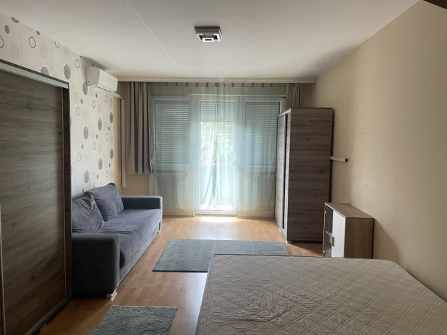 Kiadó téglalakás, albérlet, Debrecenben 260 E Ft / hó, 1 szobás