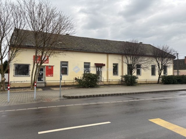 Eladó családi ház, Miskén 39.9 M Ft, 1 szobás