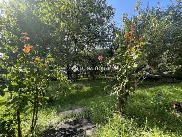 Eladó családi ház, Salgótarjánban 30 M Ft, 4 szobás