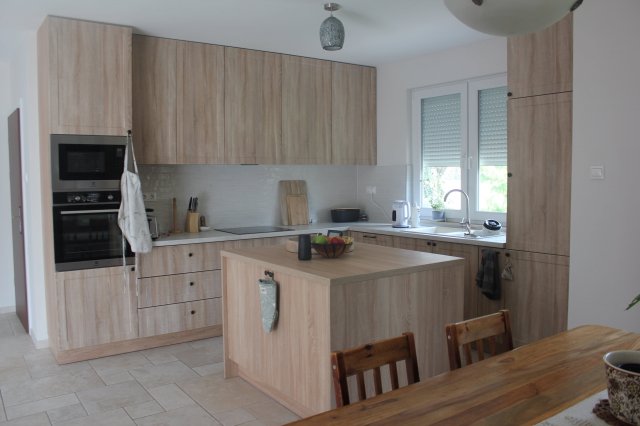 Eladó családi ház, Sarródon 89 M Ft, 1 szobás