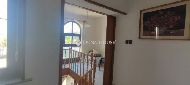 Eladó családi ház, Tóalmáson 90 M Ft, 3 szobás