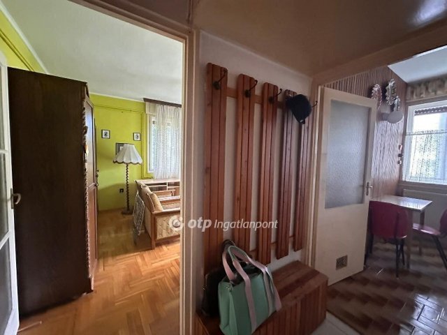 Eladó téglalakás, Budapesten, XII. kerületben 99 M Ft, 2 szobás