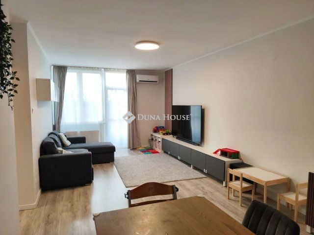 Eladó téglalakás, Budapesten, XXII. kerületben 68 M Ft, 2 szobás