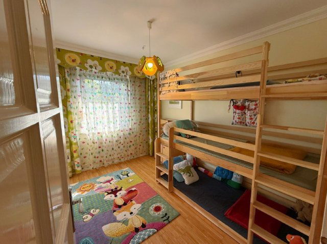 Eladó téglalakás, Százhalombattán 119.9 M Ft, 5 szobás