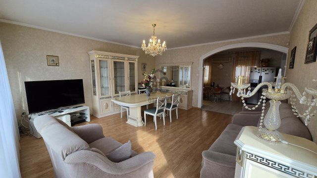 Kiadó téglalakás, albérlet, Nyíregyházán 270 E Ft / hó