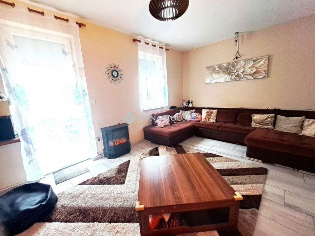 Eladó téglalakás, Gyömrőn 90 M Ft, 4 szobás