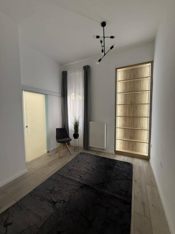 Eladó téglalakás, Pécsett 82.9 M Ft, 3 szobás