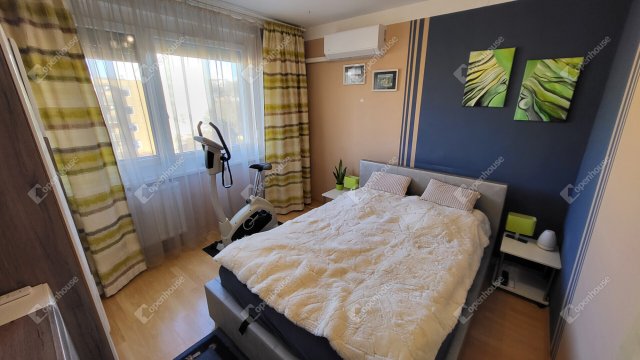 Eladó panellakás, Miskolcon 44.99 M Ft, 3 szobás