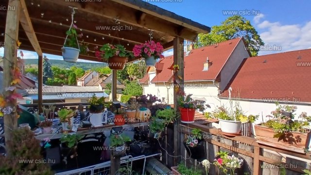 Eladó téglalakás, Budaörsön 68 M Ft, 1+2 szobás