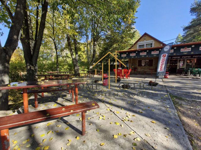 Eladó üzlethelyiség, Varbón 134.9 M Ft / költözzbe.hu