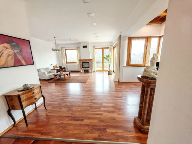 Eladó családi ház, Budapesten, II. kerületben 269.9 M Ft