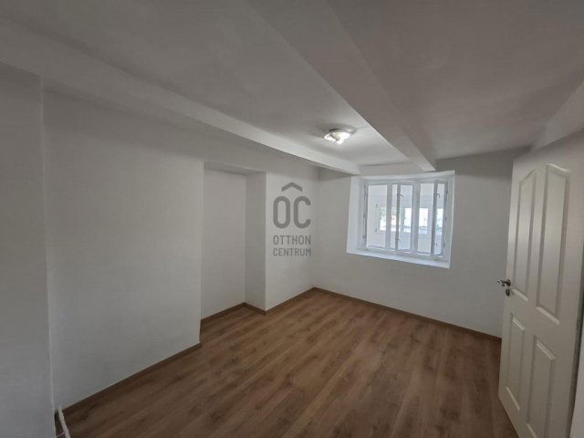 Eladó családi ház, Pándon 29.9 M Ft, 3 szobás