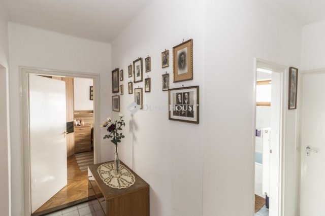 Eladó családi ház, Szombathelyen 79.9 M Ft, 3 szobás