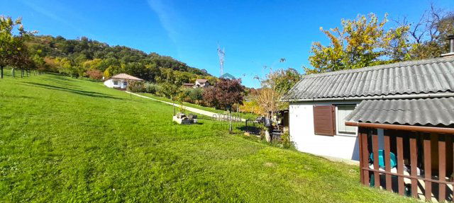 Eladó nyaraló, Tarjánon 18.99 M Ft, 2 szobás